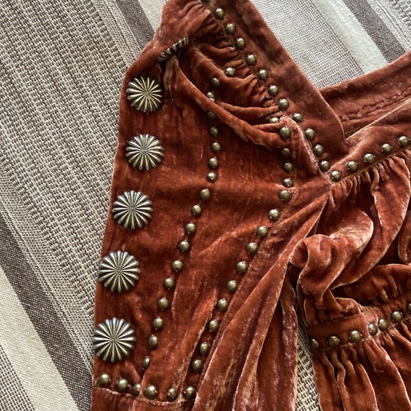 Exquisite Double D Ranch silk Velvet dress Size M - Picture 4 of 7